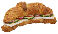 Maisgipfel mit Brie und Preiselbeer-Senfbutter